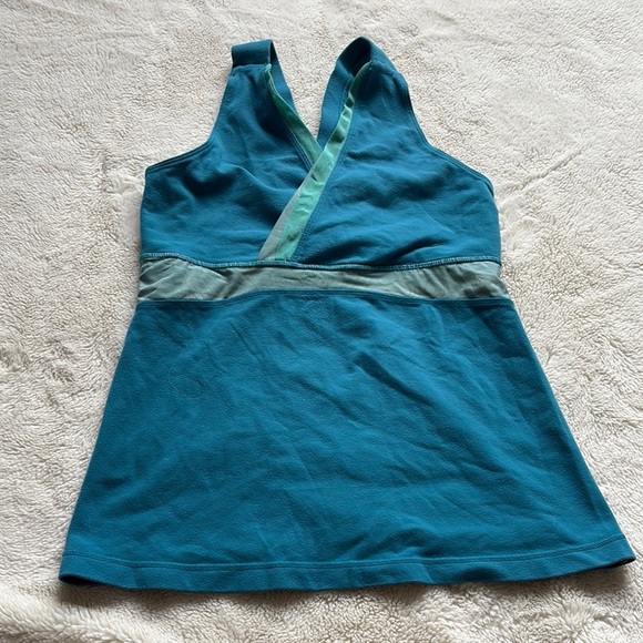 Lululemon Wrap Tank Top – Size 6 | Teal & Mint | Built In Bra| Athleisure - Picture 1 of 5